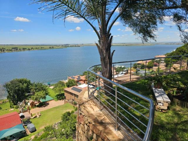 מלון ברונקהורסטספראוט Eagles View Kungwini מראה חיצוני תמונה