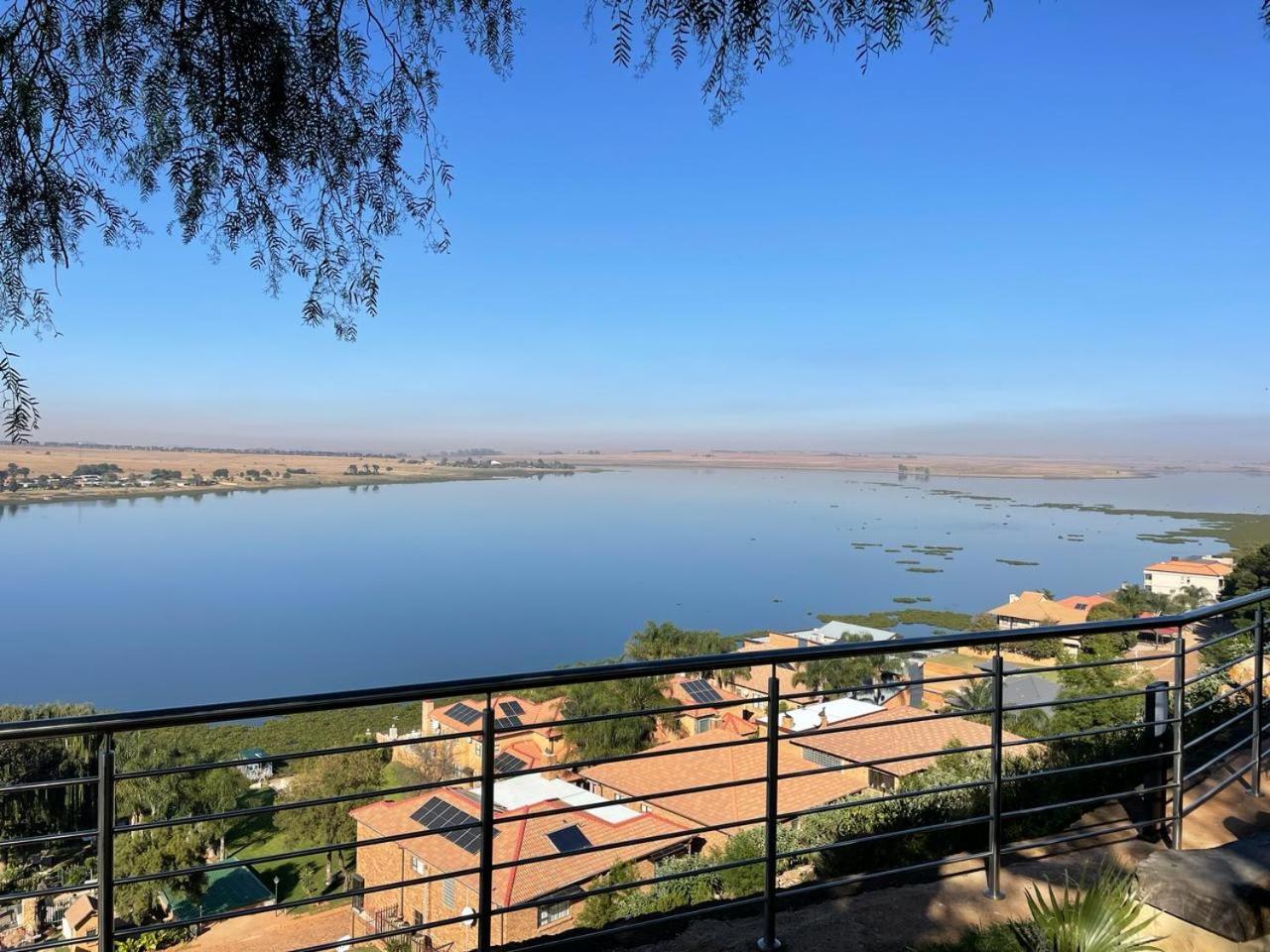 מלון ברונקהורסטספראוט Eagles View Kungwini מראה חיצוני תמונה